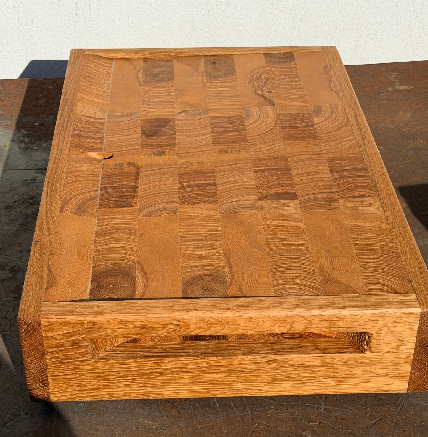 (PRÉCOMMANDE) Raymond- billot en frêne et chêne- 55cm par 35cm par 10cm- inclinaison de 2%